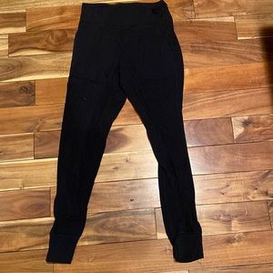 Lululemon stretchy joggers